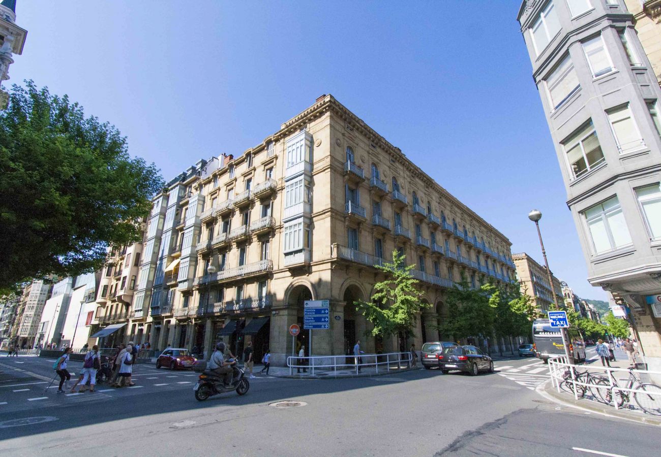 Apartamento en San Sebastián - GALLERY