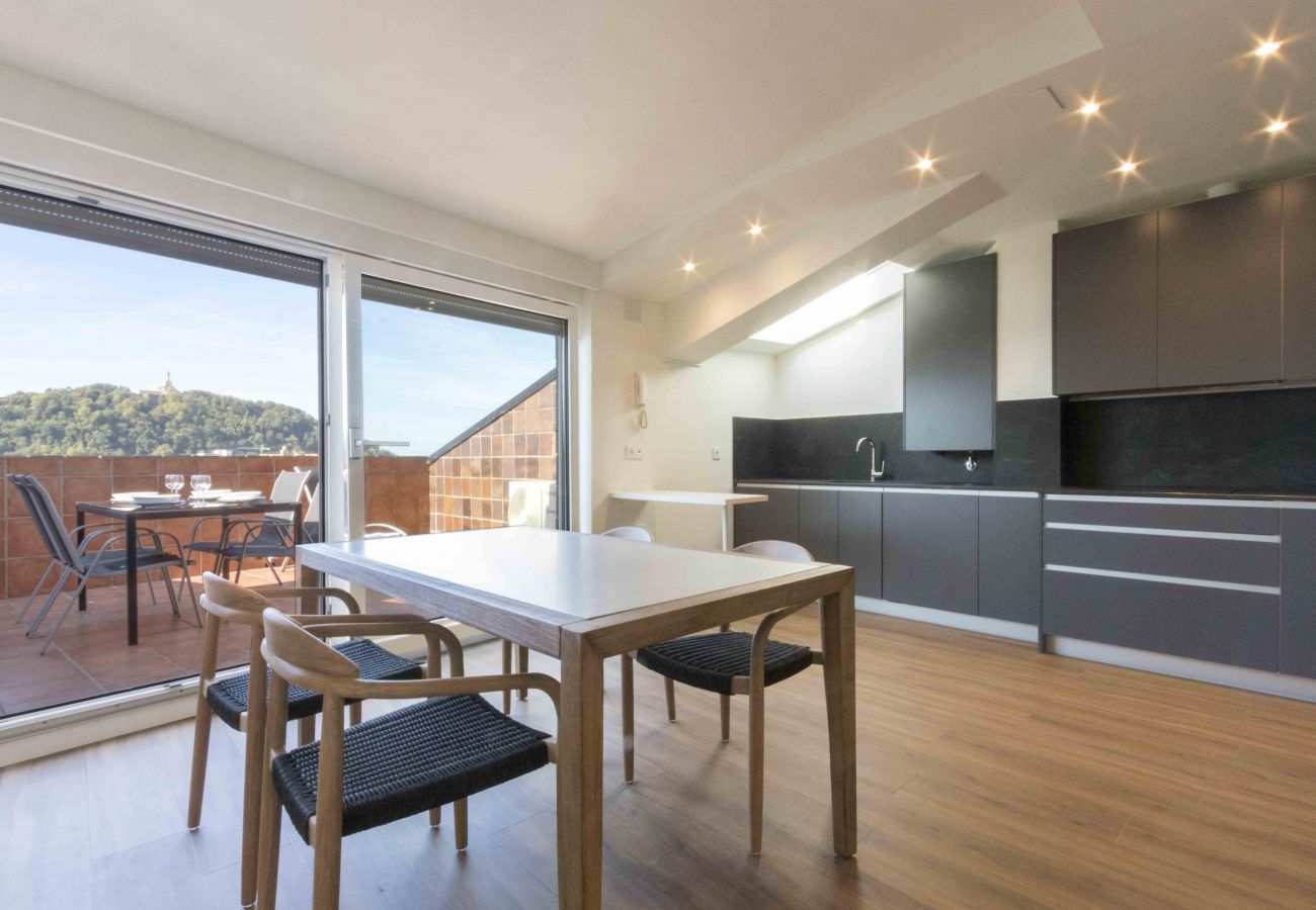 Apartamento en San Sebastián - COSTA