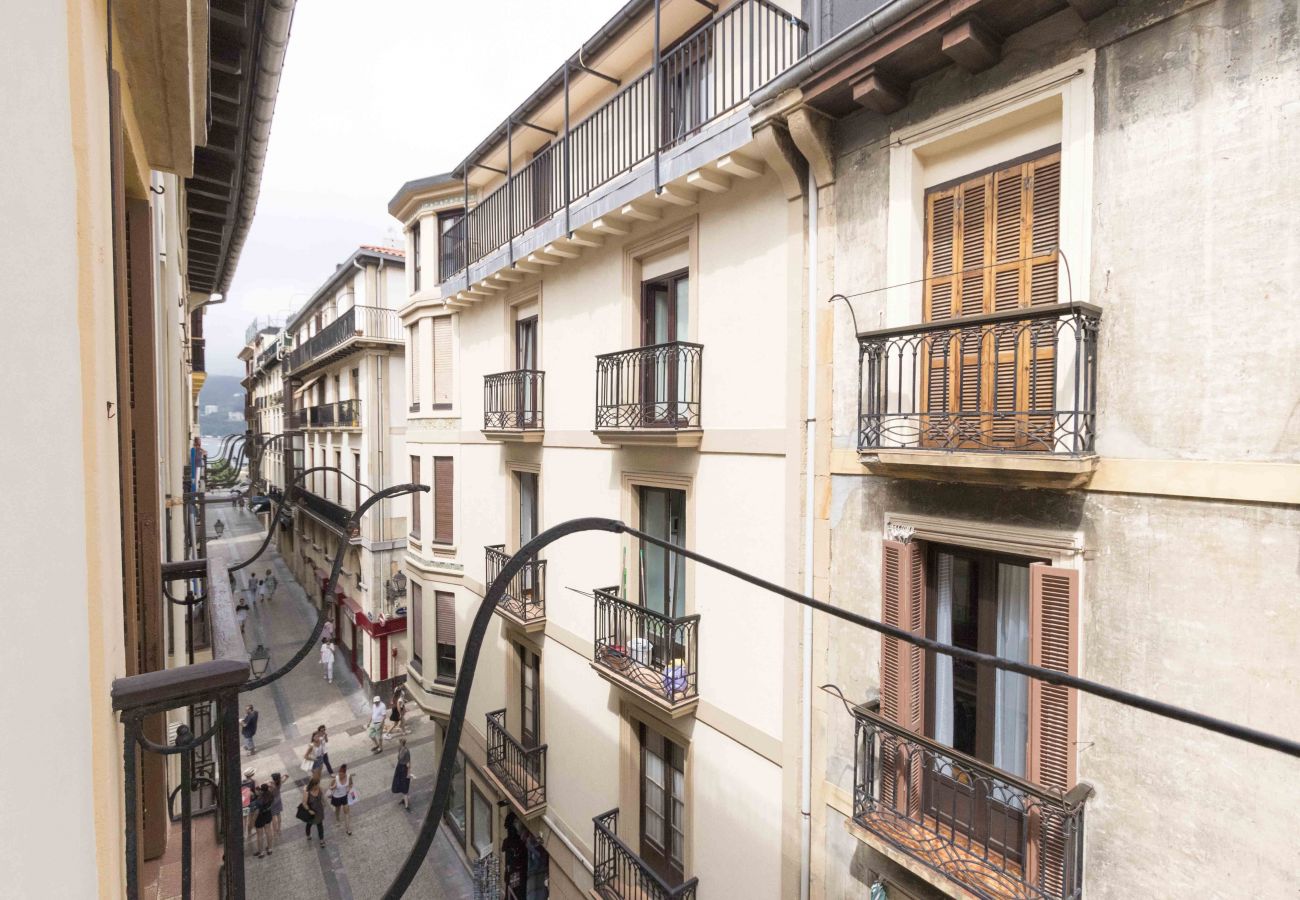 Apartamento en San Sebastián - GORBEIA