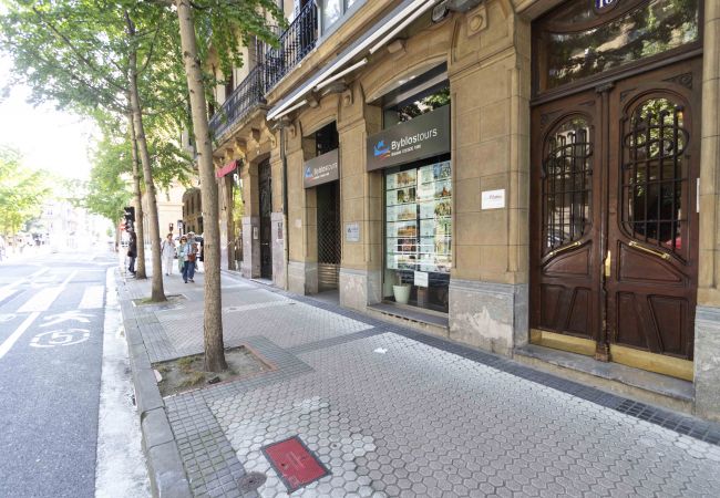 Apartamento en San Sebastián/Donostia - SAN MARTIN Apartamento en San Sebastián/Donostia - SAN MARTIN