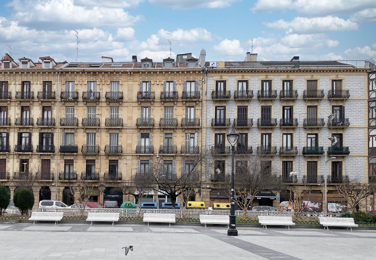 Apartamento en San Sebastián - AUTONOMIA