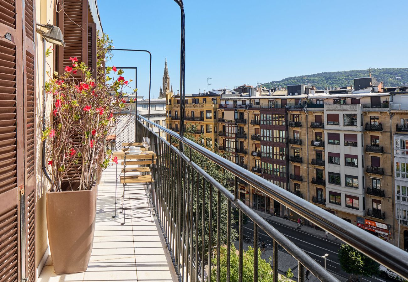 Apartamento en San Sebastián/Donostia - PLAZA EASO ATTIC