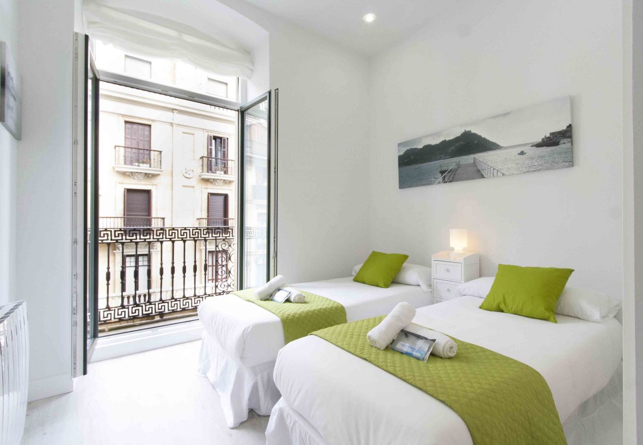 Apartment in San Sebastián - OKENDO I