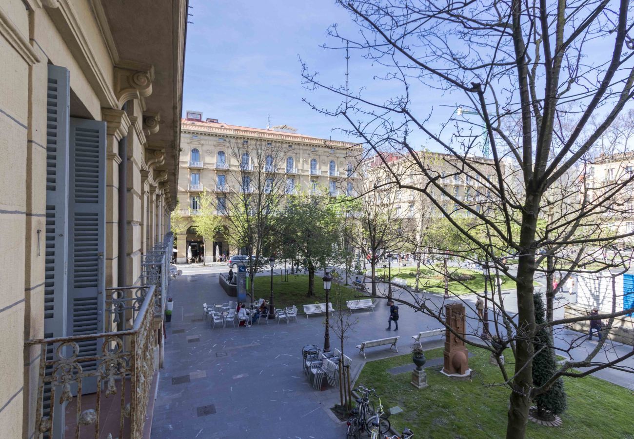 Apartment in San Sebastián - BUEN PASTOR I