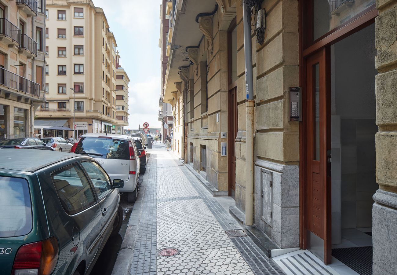 Apartment in San Sebastián - BERMINGHAM