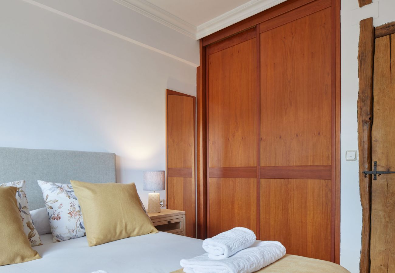 Apartment in San Sebastián - ESNAOLA