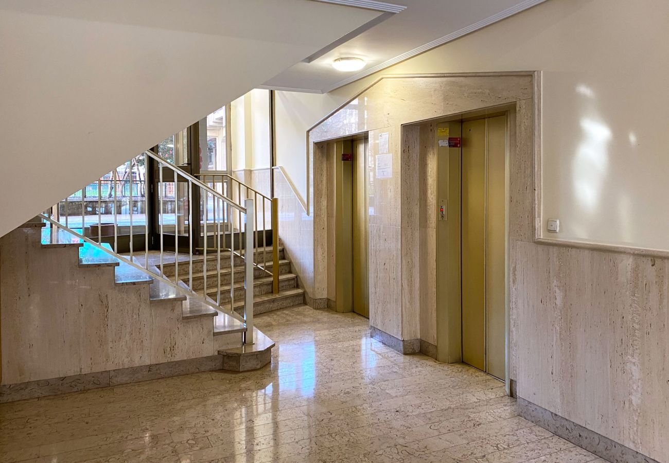 Apartment in San Sebastián - ESNAOLA