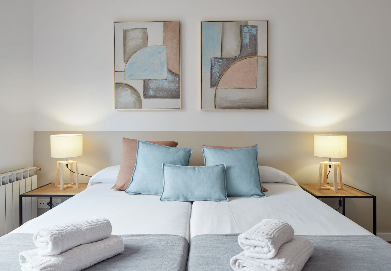 Apartment in San Sebastián - AUTONOMIA