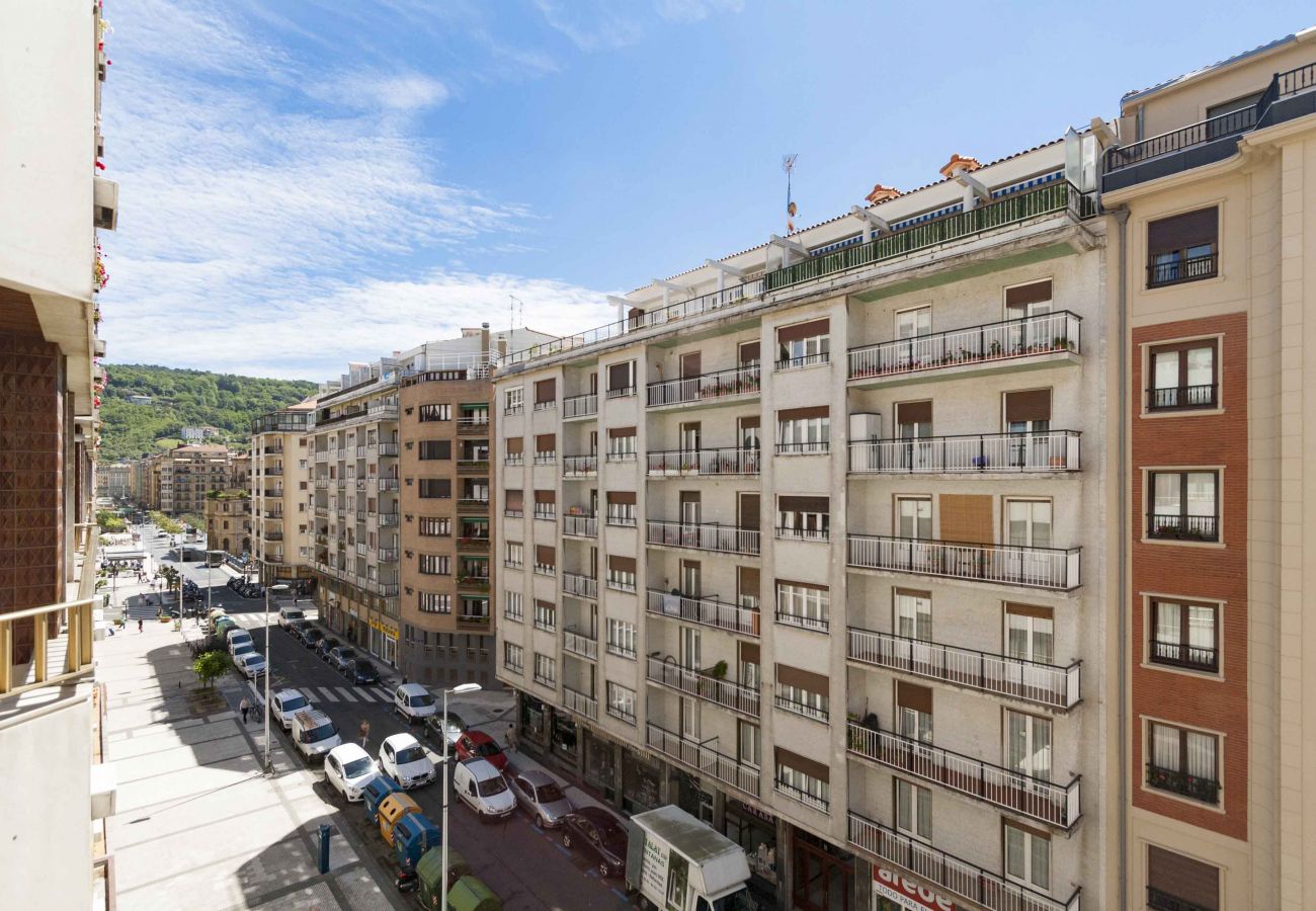 Apartment in San Sebastián - SUNSET IV