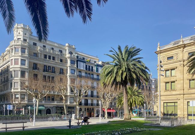 Apartment in San Sebastián - OPERA