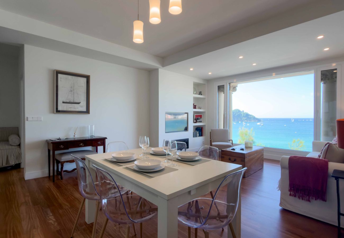 Apartment in San Sebastián - SEA WINDOW 