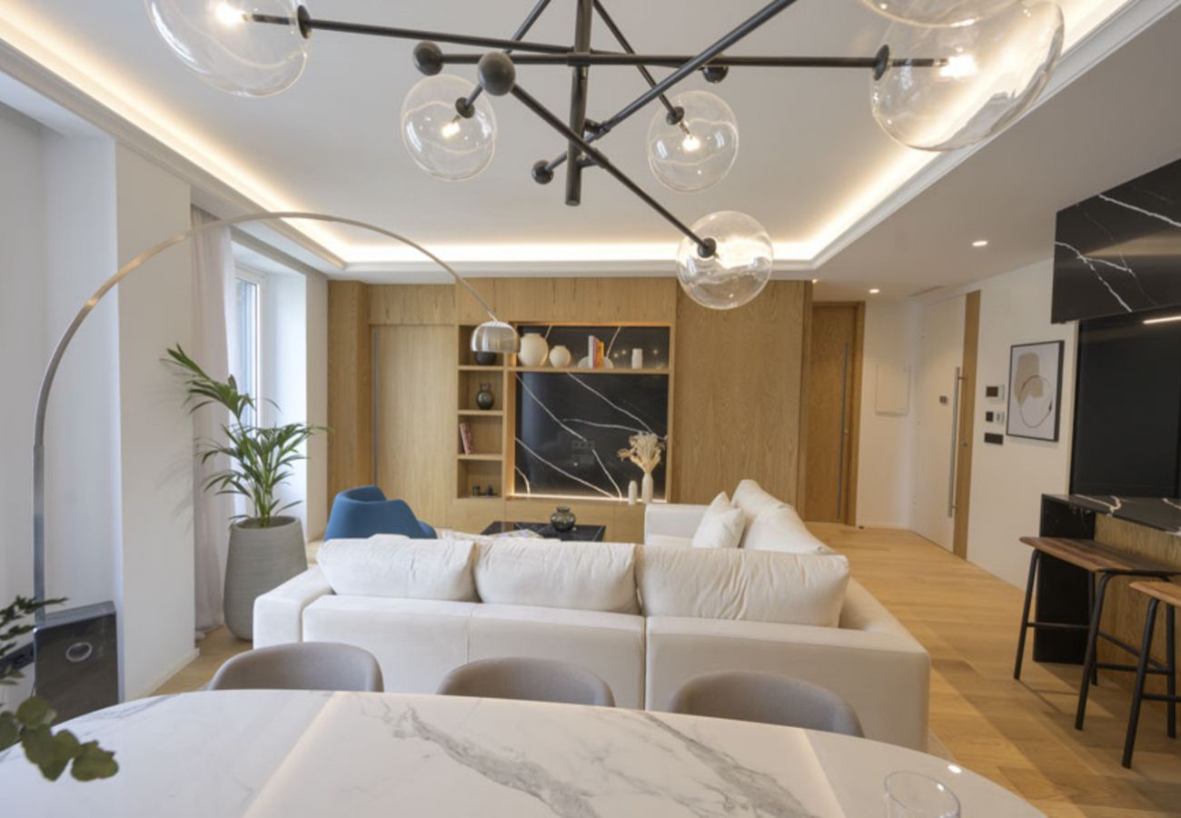 Flat in San Sebastián - ZUBIETA 3º