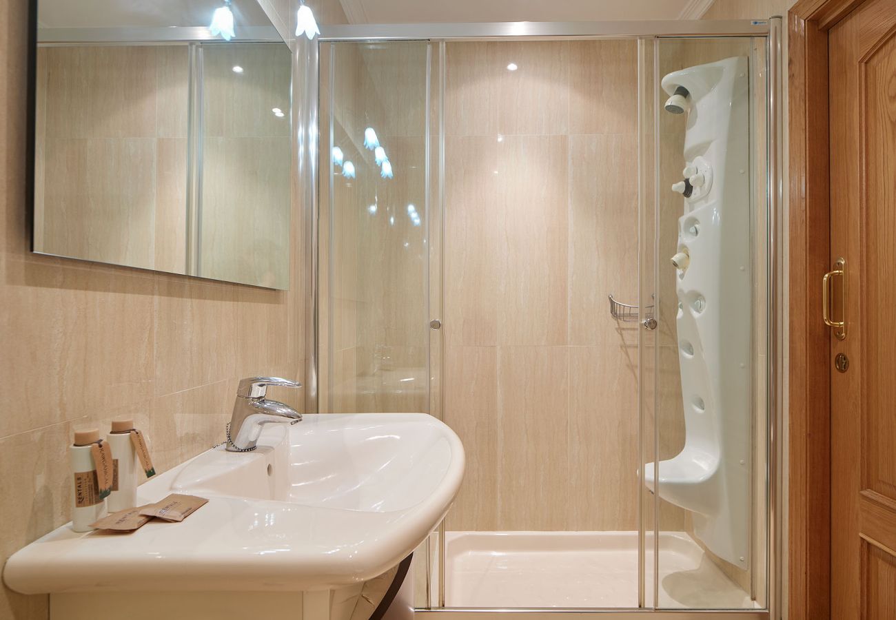 Appartement à San Sebastián - ZUBIETA I