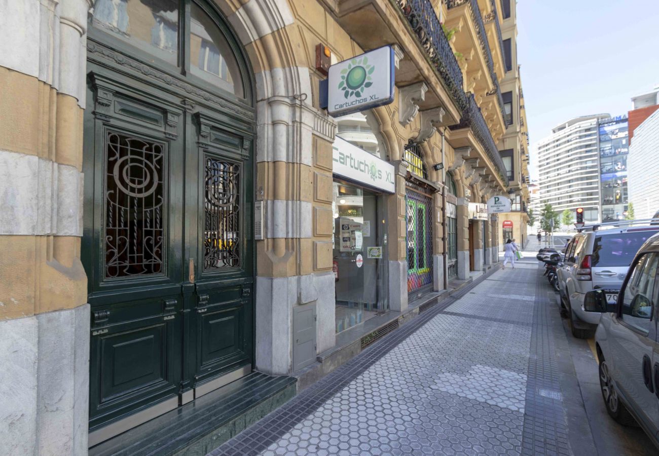 Appartement à San Sebastián - LARRAMENDI I