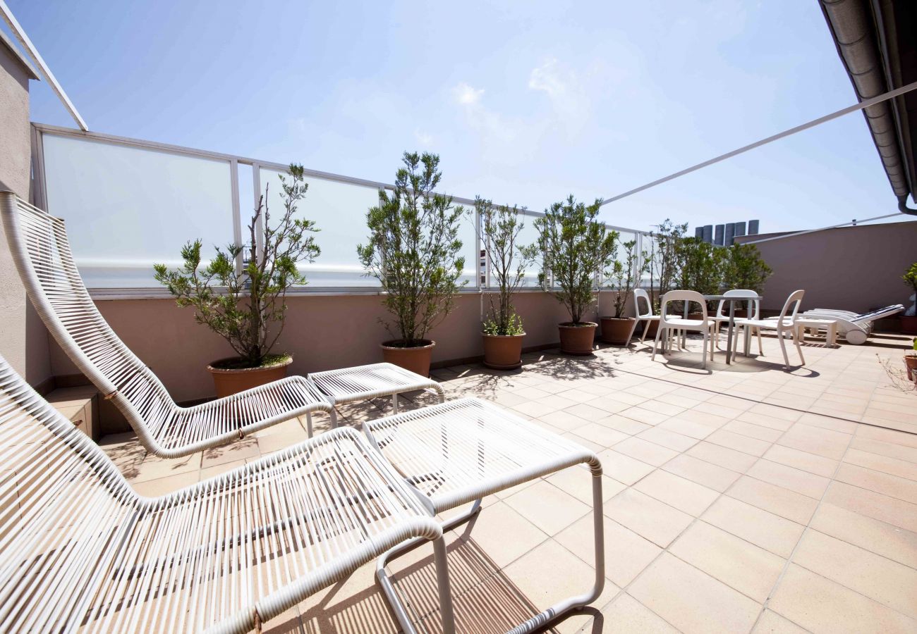 Apartamento en San Sebastián - Atico duplex con 3 terrazas, aire acondicionado y garaje en el mismo edificio